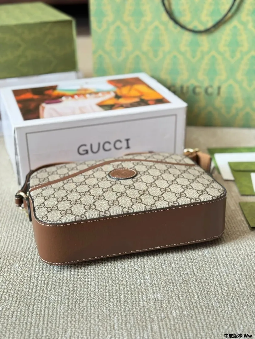 Gucci Messenger Bag — QC