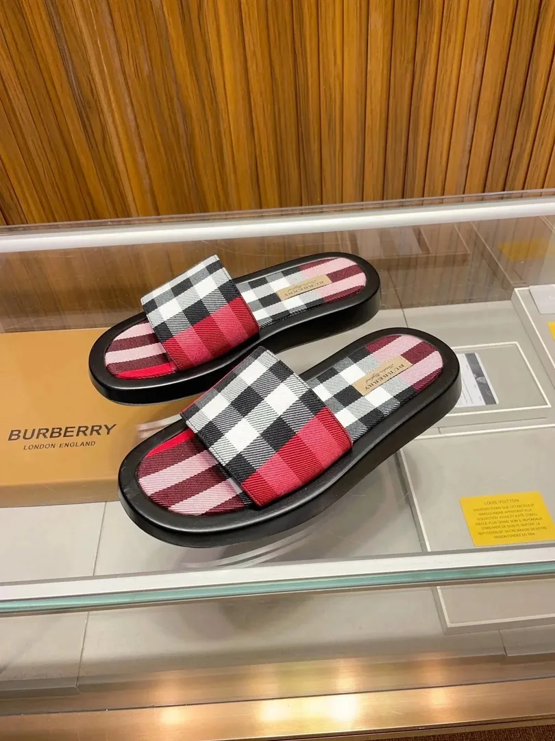 Classic Slides — QC