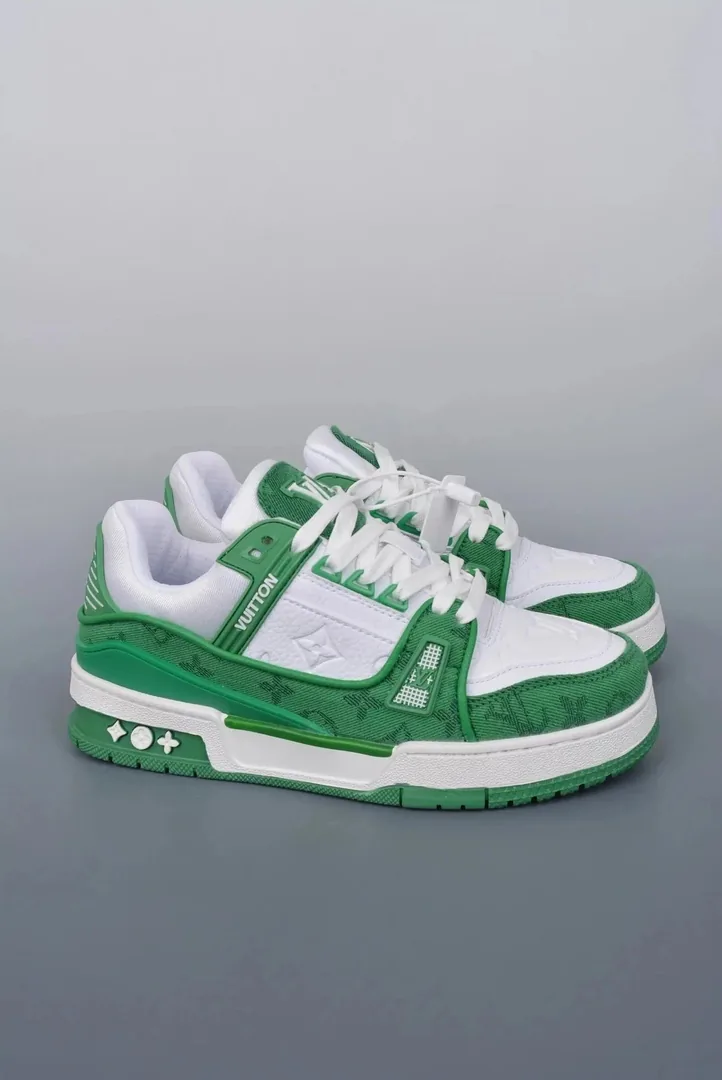 Louis Vuitton LV Trainer Maxi White Low-Tops — Photo 11