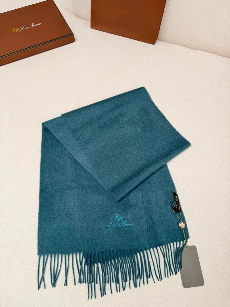 Loro Piana Ripple Cashmere Scarf — photo 8
