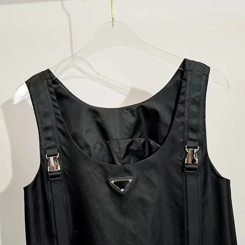 Cotton T-Shirt — Photo 3