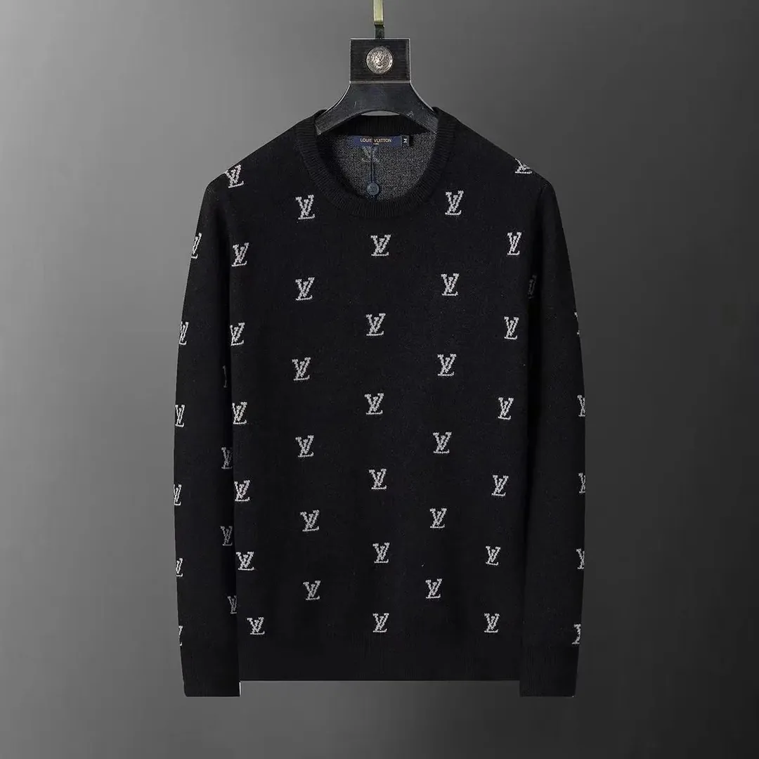 Long-Sleeve Tee — QC