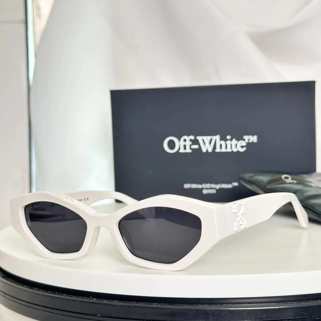 Oeri144 Sunglasses — Photo 10