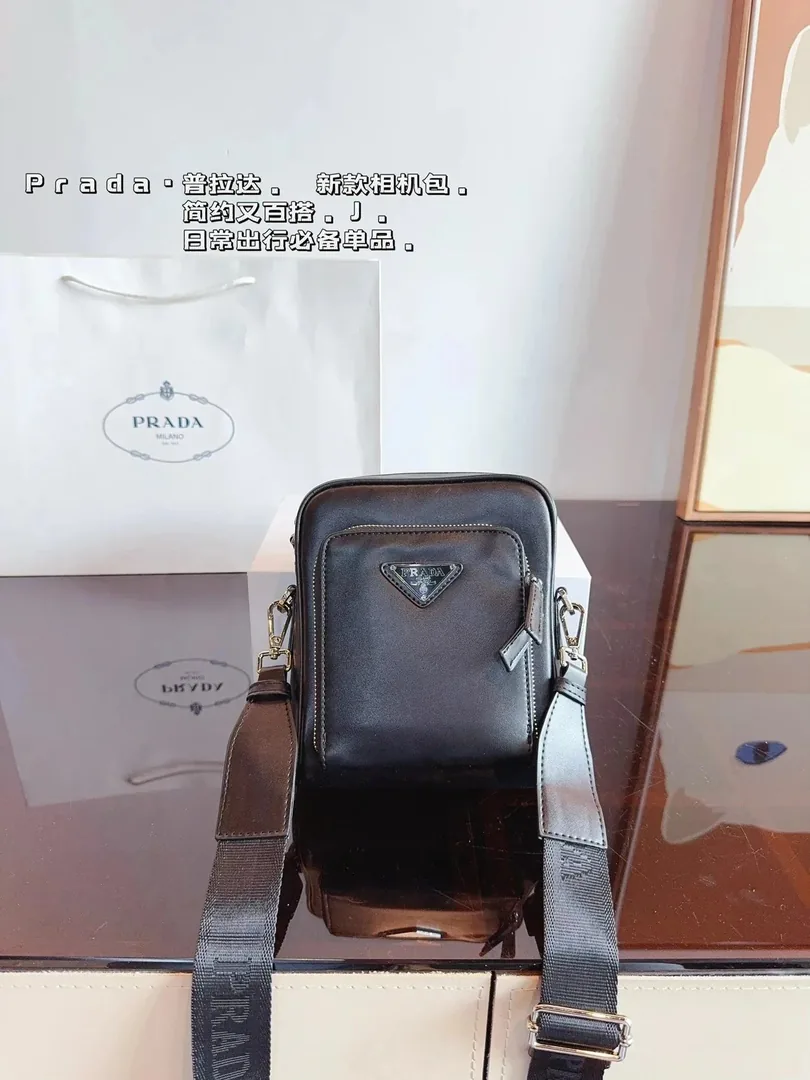 Crossbody Bag — Photo 5