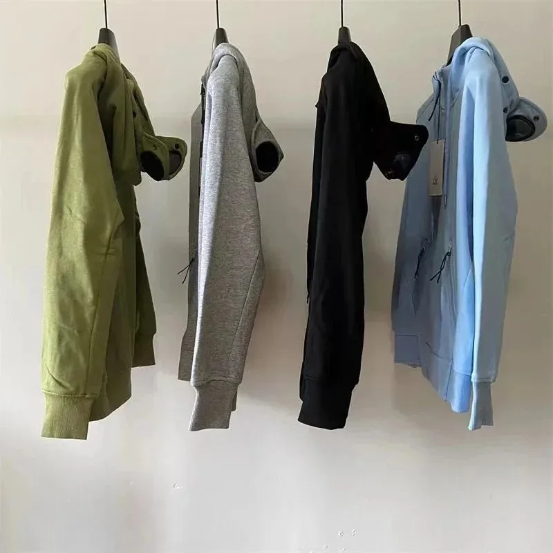Sport Cardigan — Photo 3