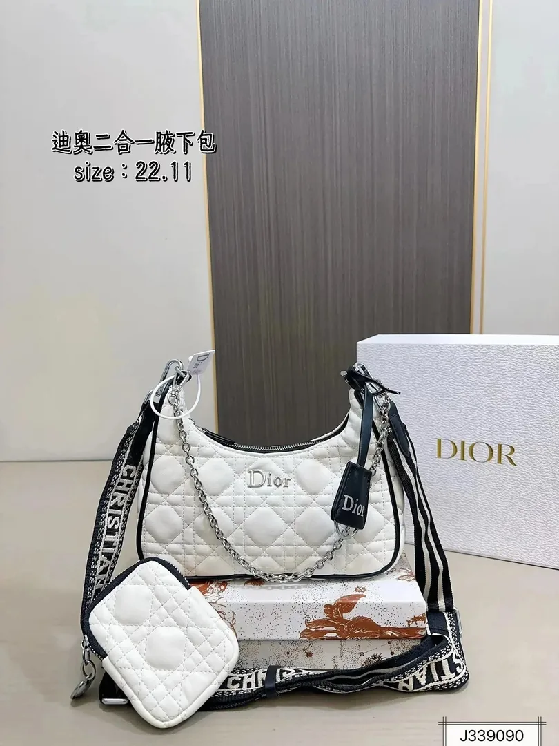 Dior Journey Leather Hobo Bag — photo 9