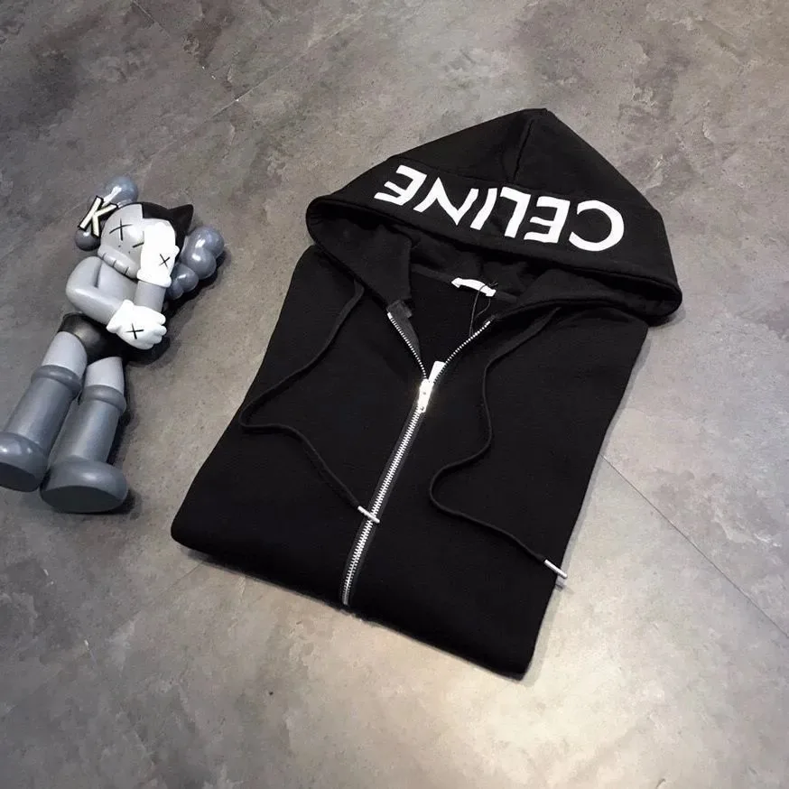 Street Style Hoodie — Photo 5