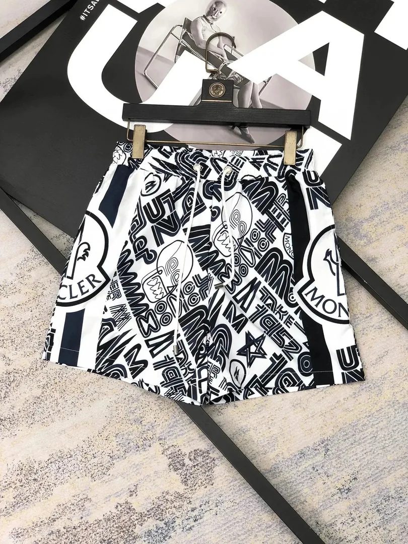 Quick-Dry Beach Shorts — Photo 7