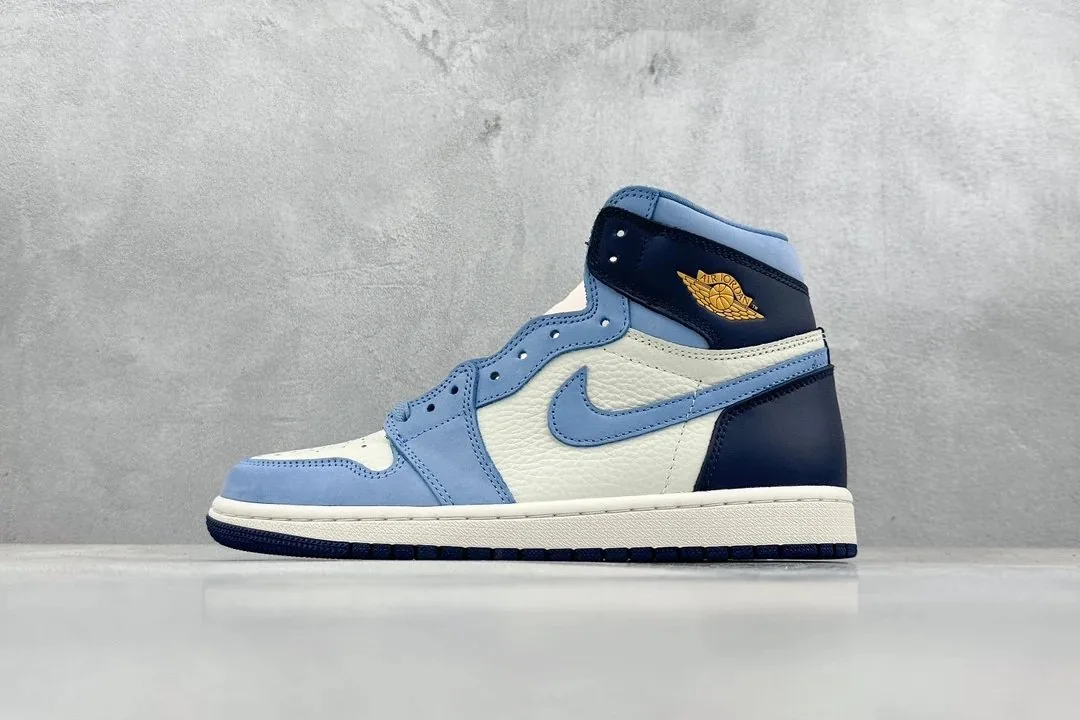 Air Jordan 1 High First In Flight Obsidian