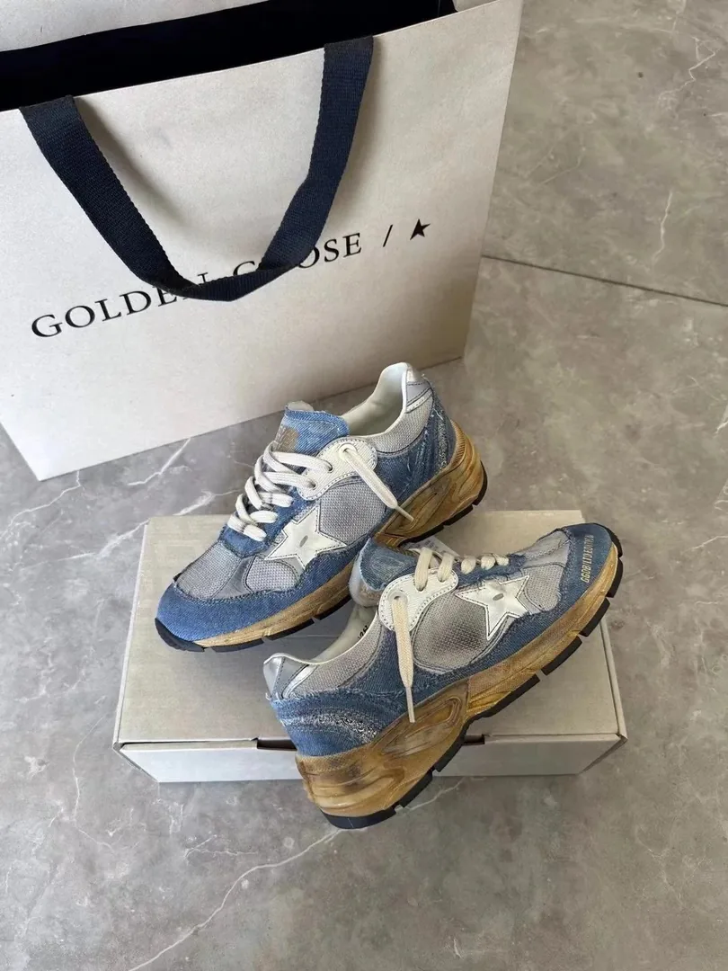 Golden Goose Dad-Star Dad Star Beige Sneakers — photo 11