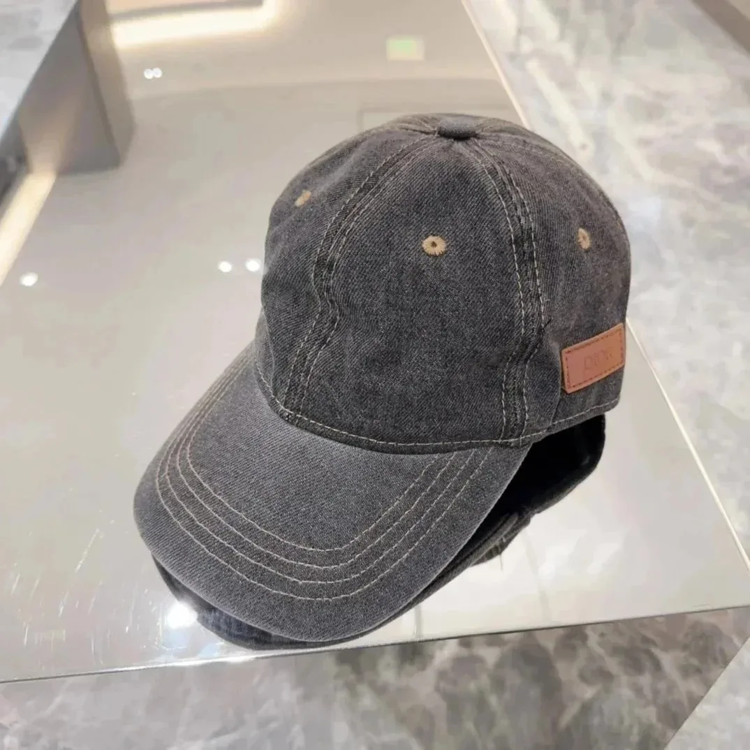 Accessory — Photo 6