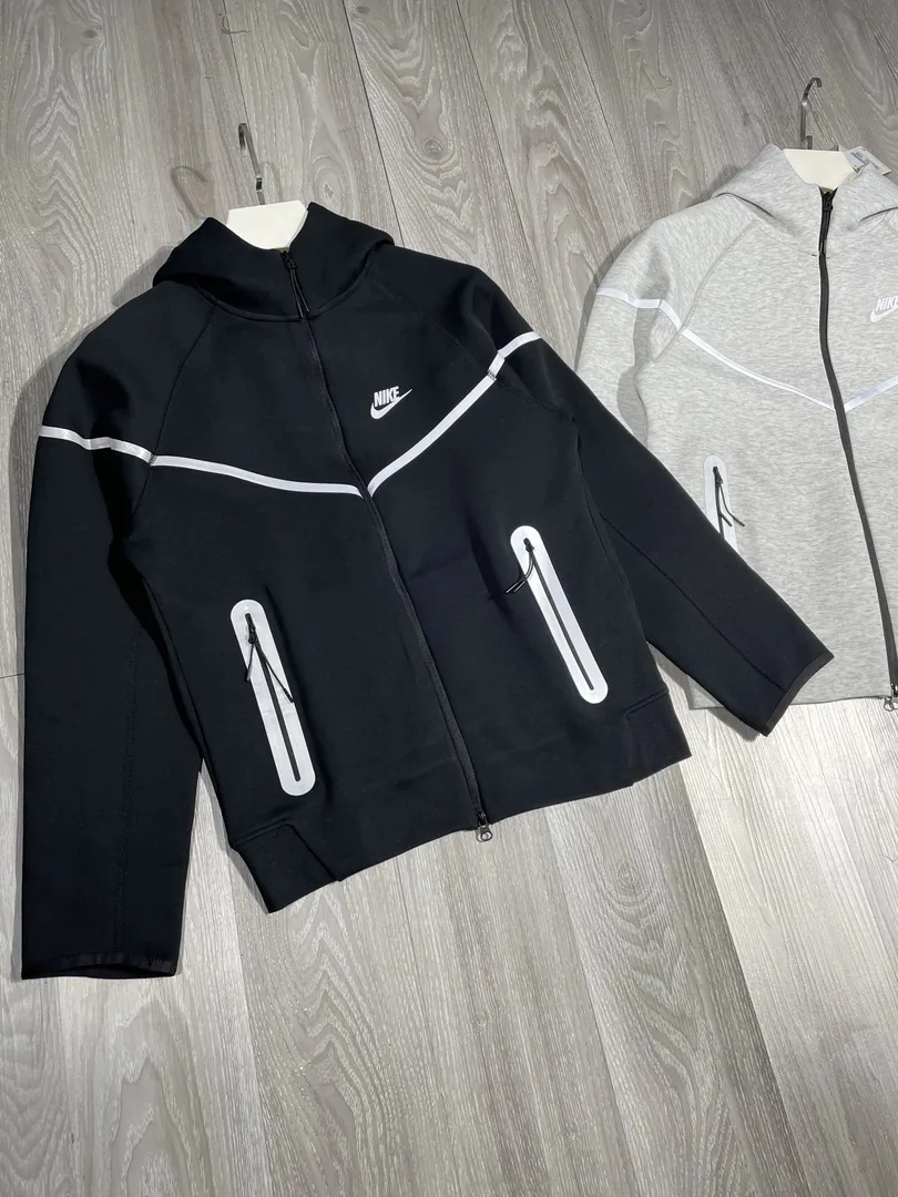 Nike Tech Windrunner Reflective Hoodie — QC