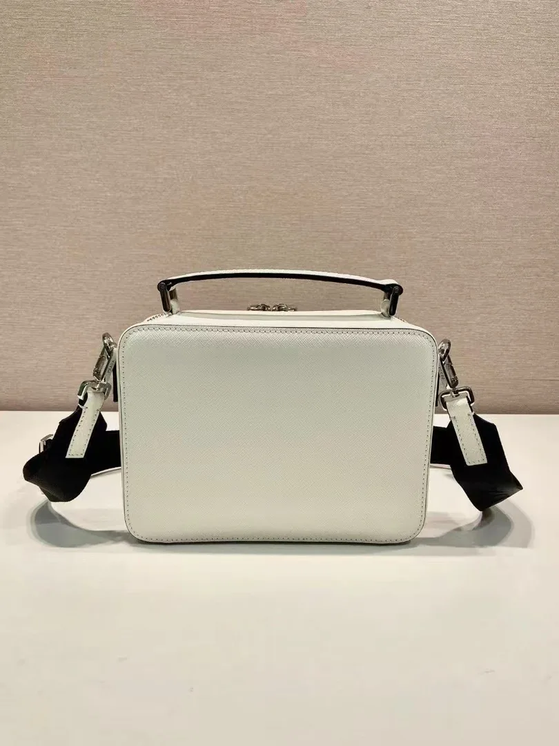 Prada Leather Bag — photo 6