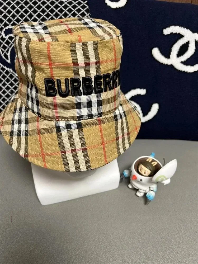 Streetwear Cap — QC