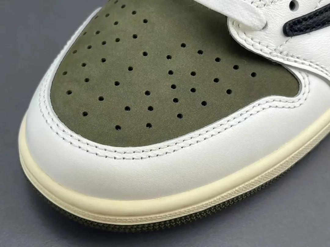 Air Jordan 1 Low Olive — Photo 10