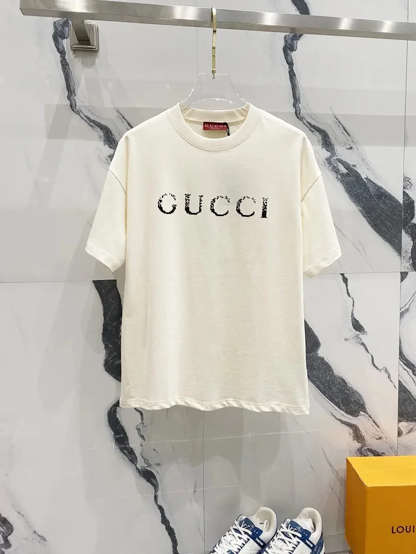Embroidered Print T-Shirt Collection — photo 12