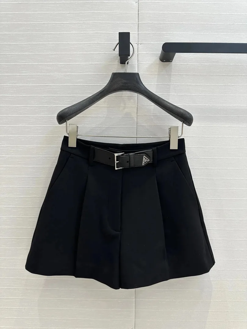 Summer Shorts — Photo 10
