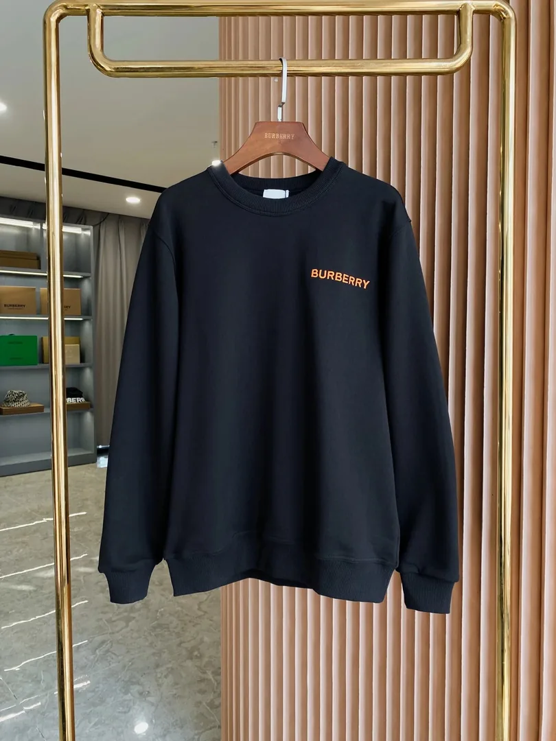 Burberry Sweatshirt Collection — Photo 13
