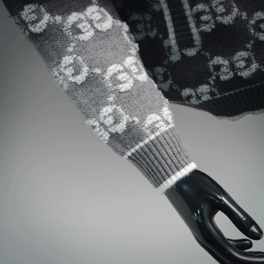 Jacquard Cotton Sweater — Photo 6