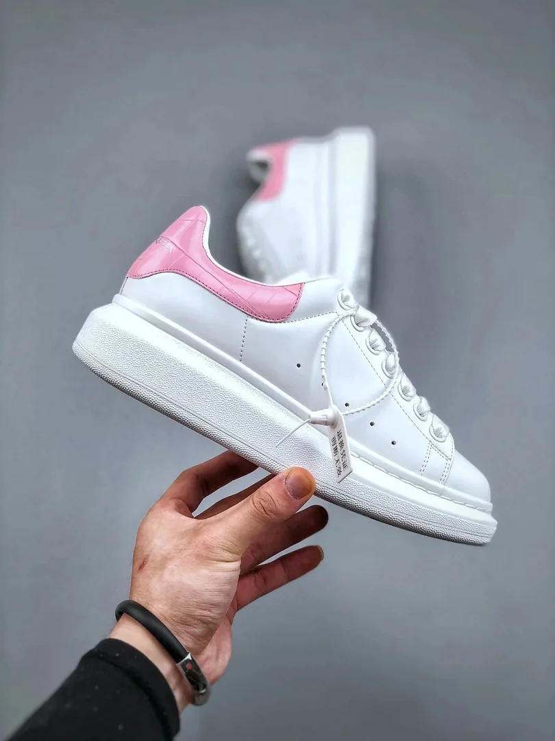 Alexander McQueen Oversized Sneaker White Chunky Trainers — QC