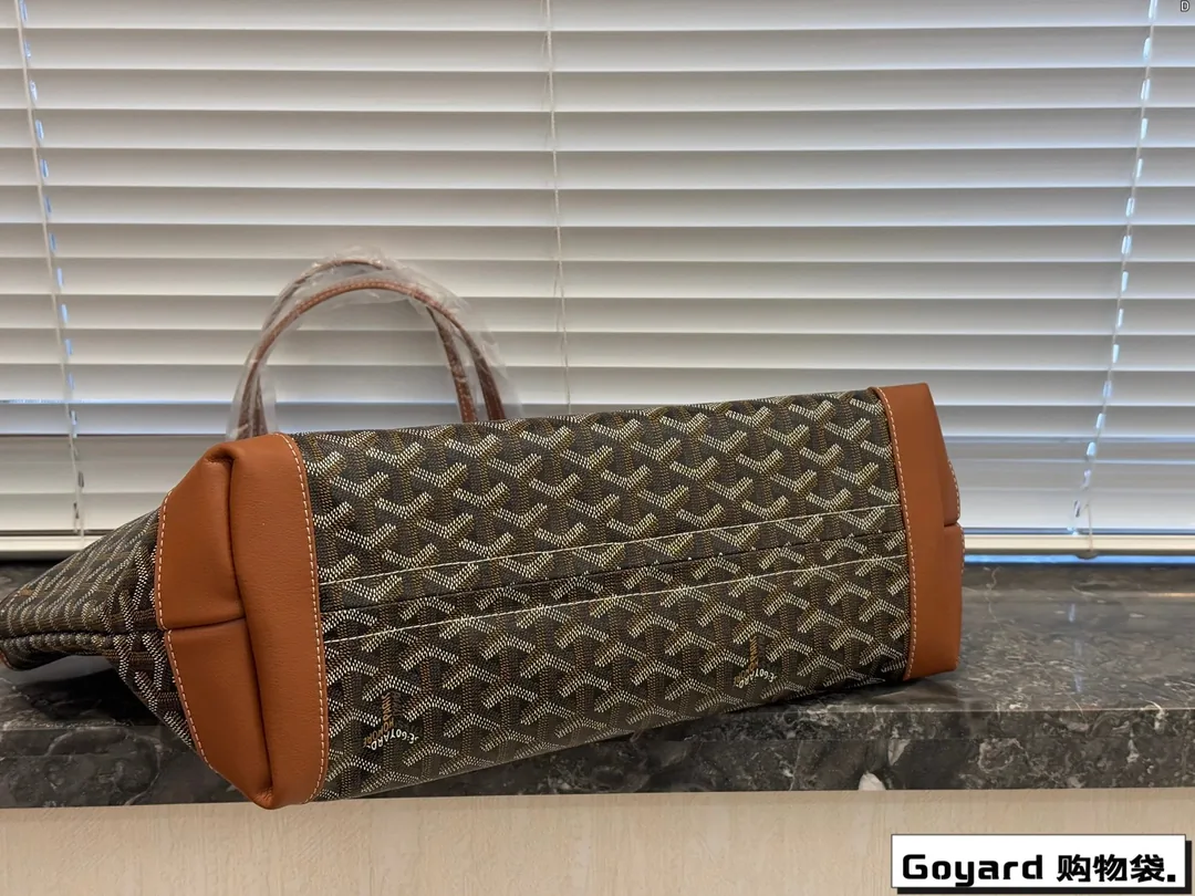 Goyard Shopping Tote Bag — photo 9