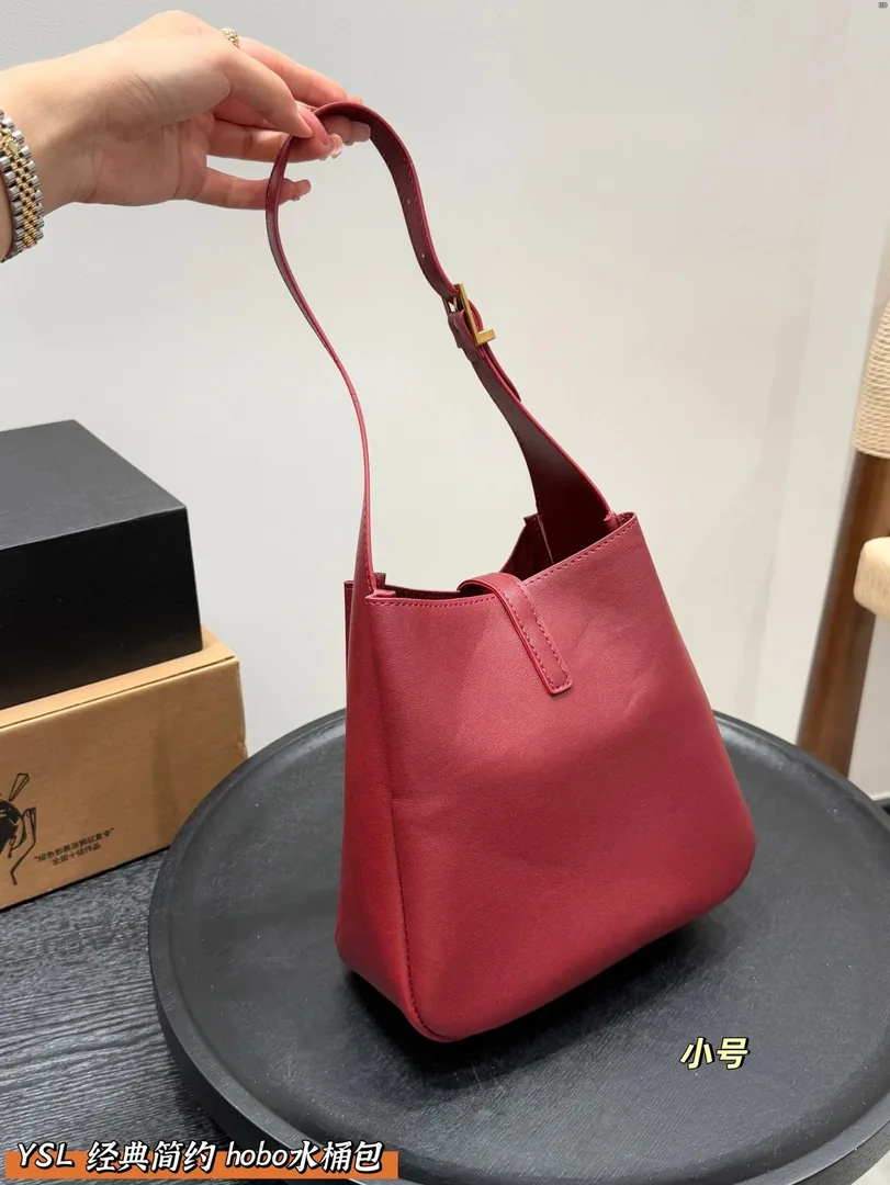 Saint Laurent Hobo Bucket Bag — photo 7