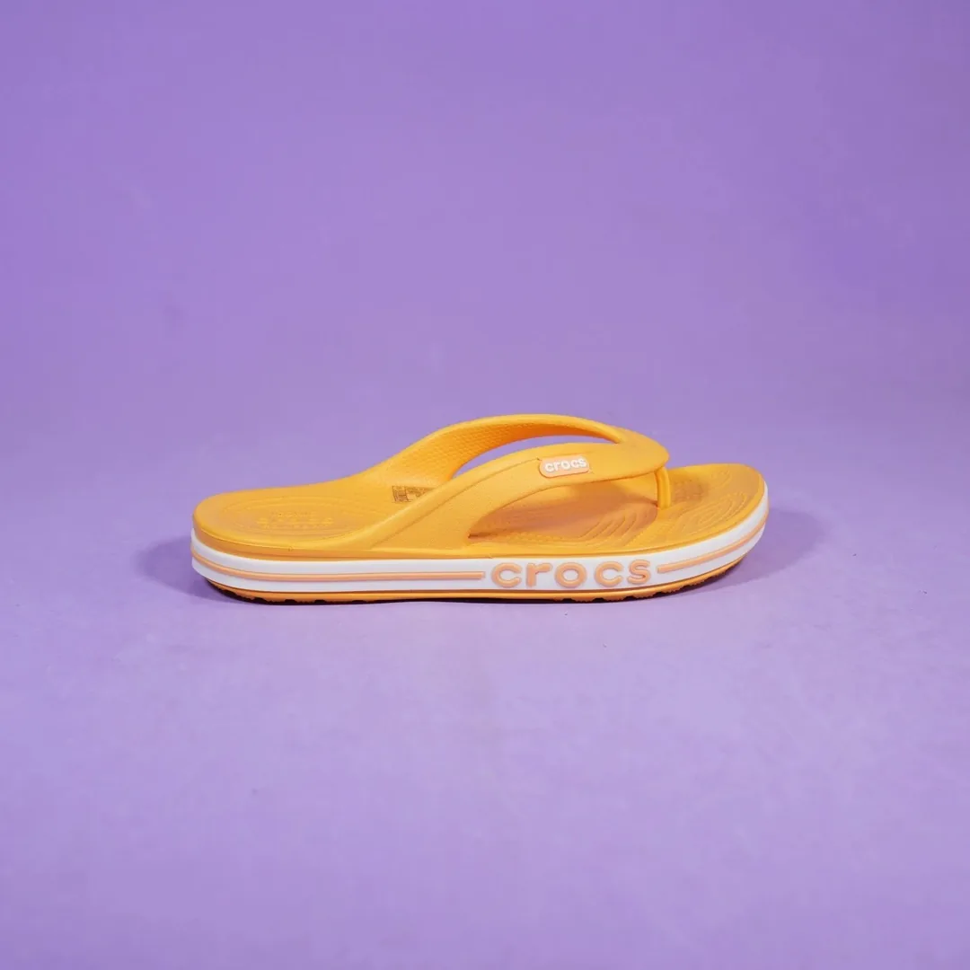 Anti-Slip Beach Clogs — Photo 14