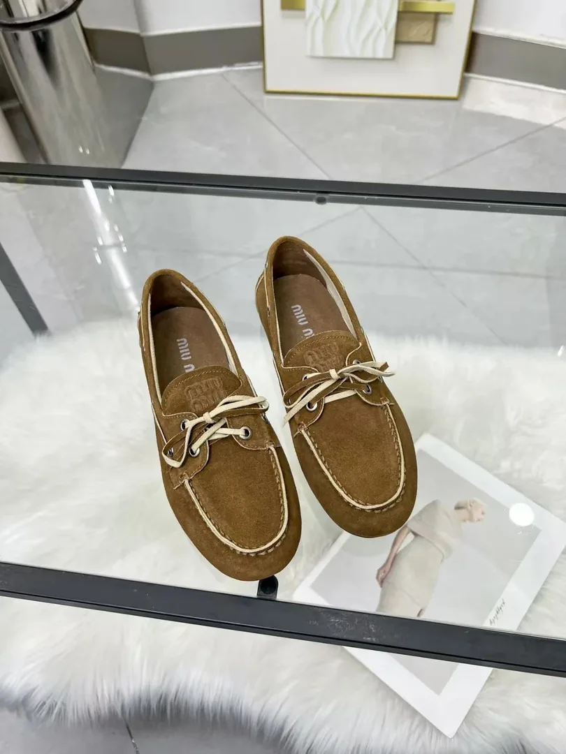 Miu Miu Low-Top Sneakers