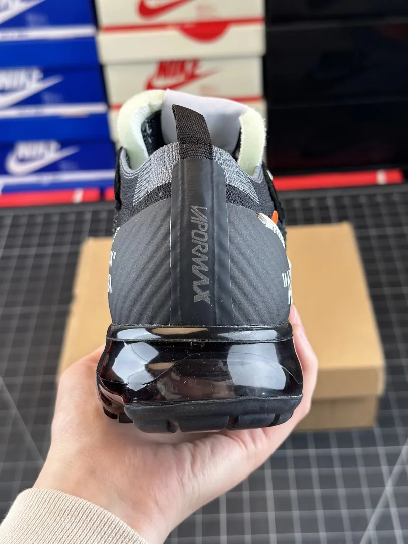 Nike Air VaporMax Off-White — QC