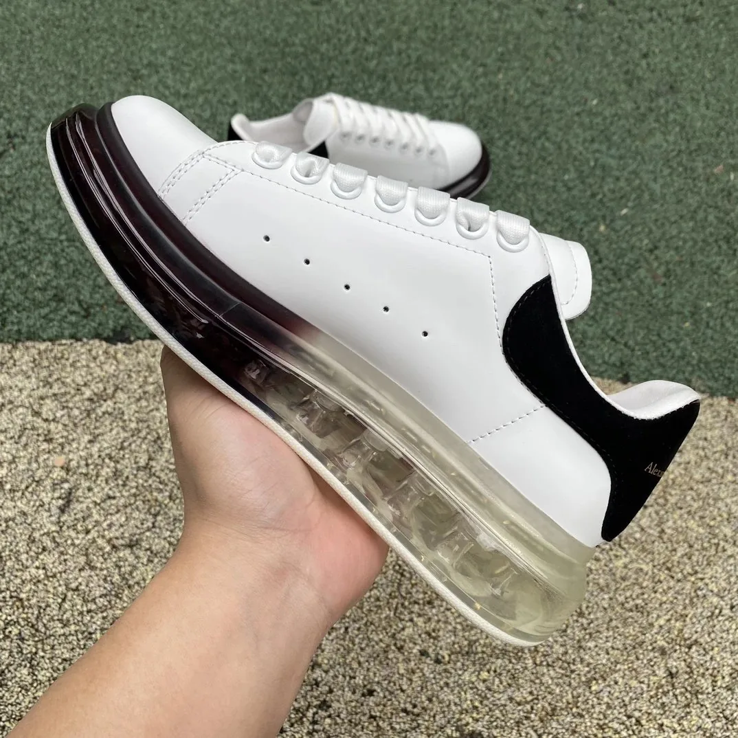 White Nike Air Max Chunky Sneakers — Photo 4