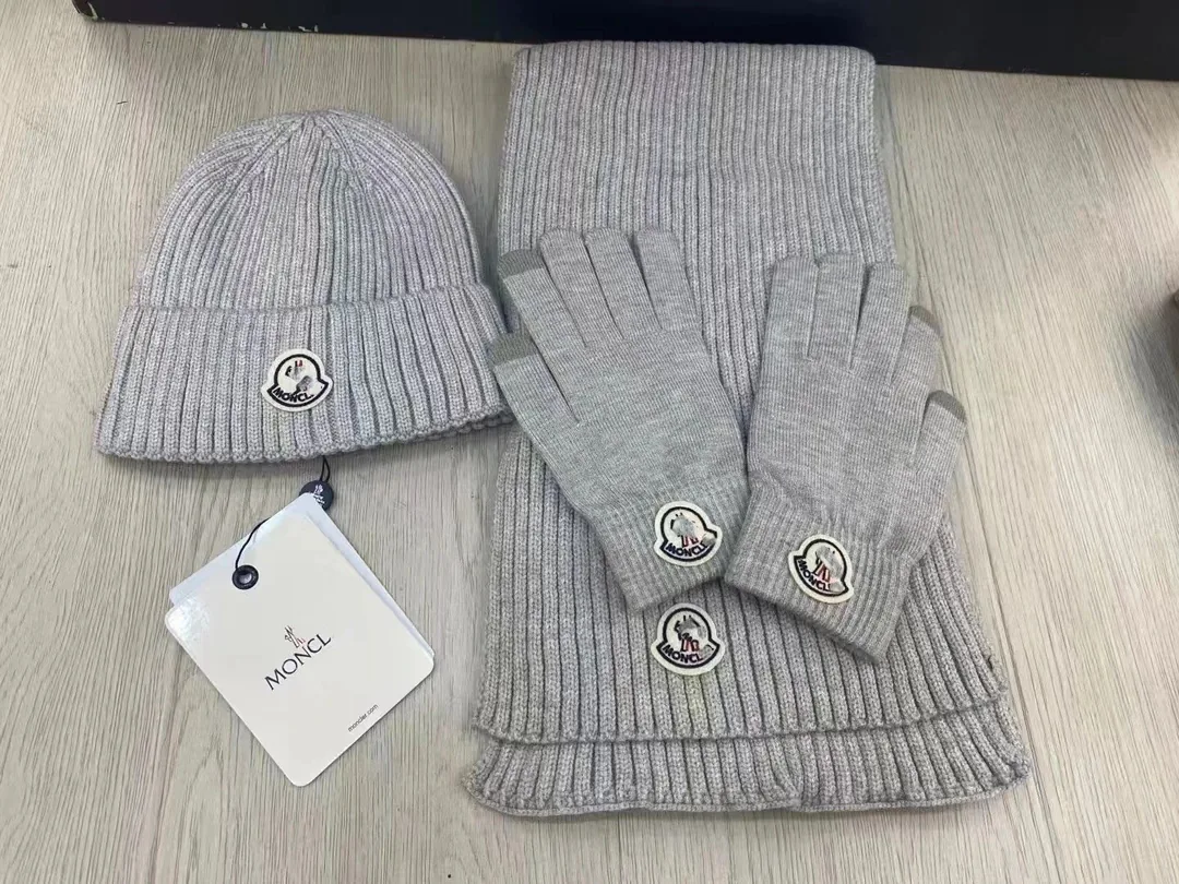 Beanie Scarf Gloves Set — QC