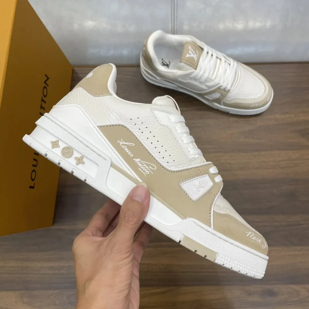 Louis Vuitton LV Trainer Low Sneakers — Photo 4