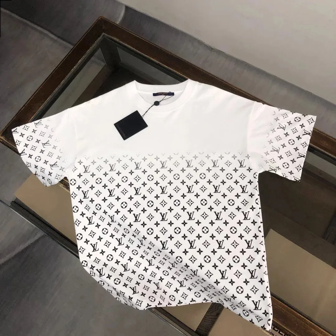 Louis Vuitton Monogram Jacquard T-Shirt Collection — Photo 11