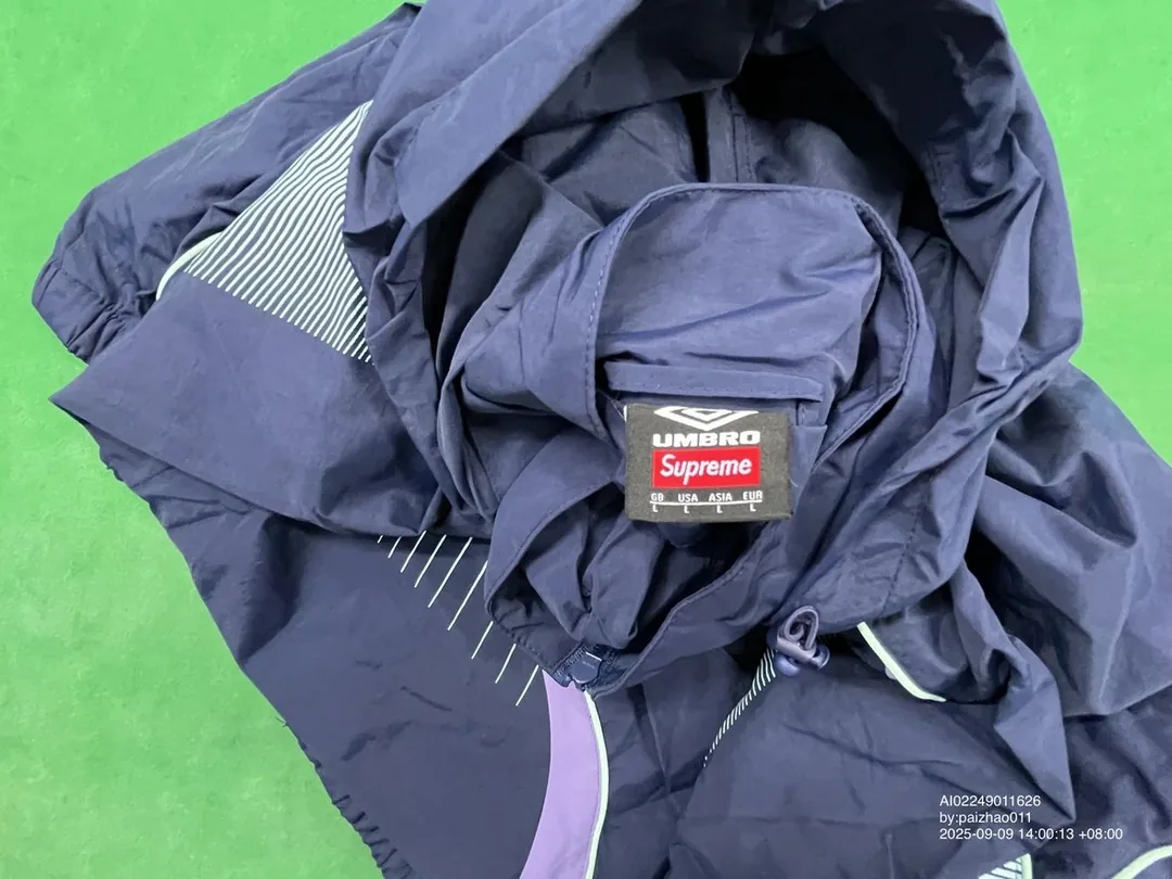 Zip-Up Jacket — photo 6
