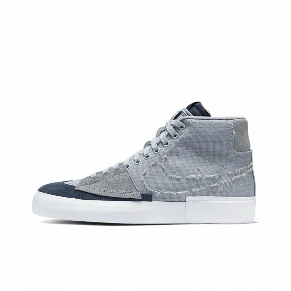Nike Blazer SB Sneakers — Photo 12