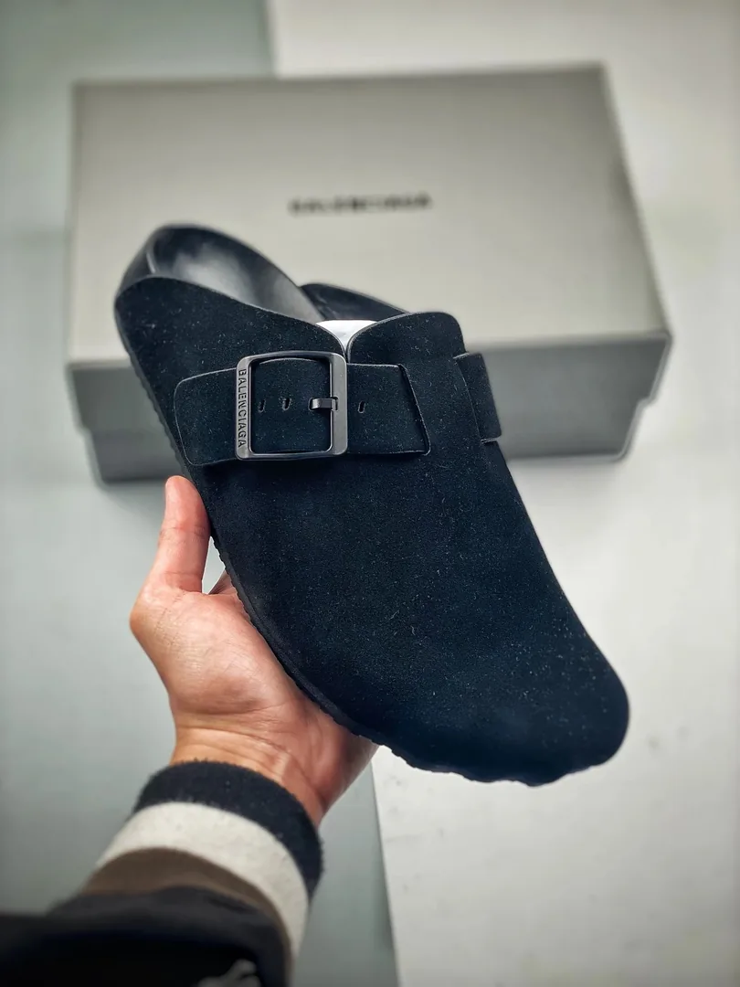 Balenciaga Brown Suede Collab Low-Tops — photo 2