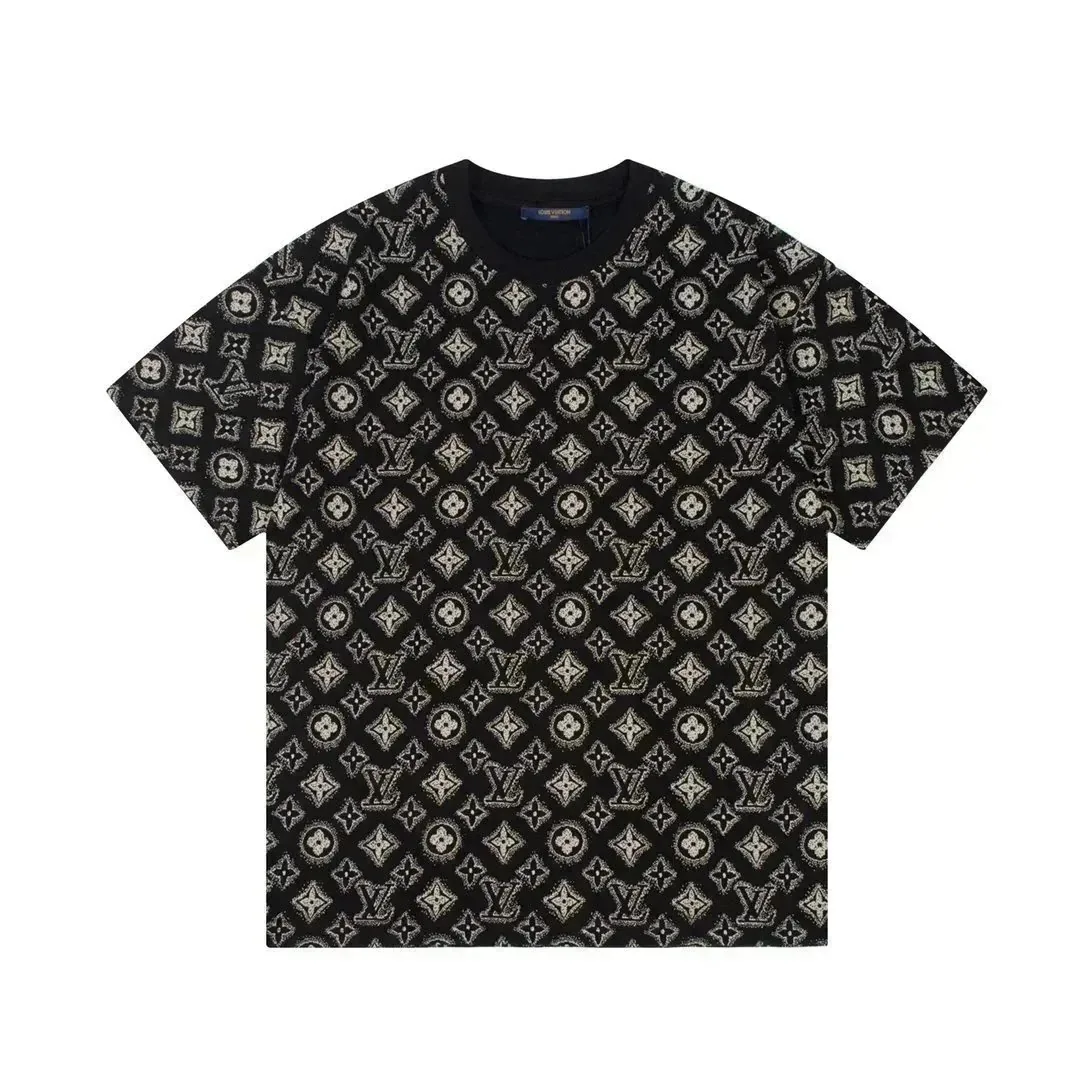 Summer T-Shirt — Photo 13