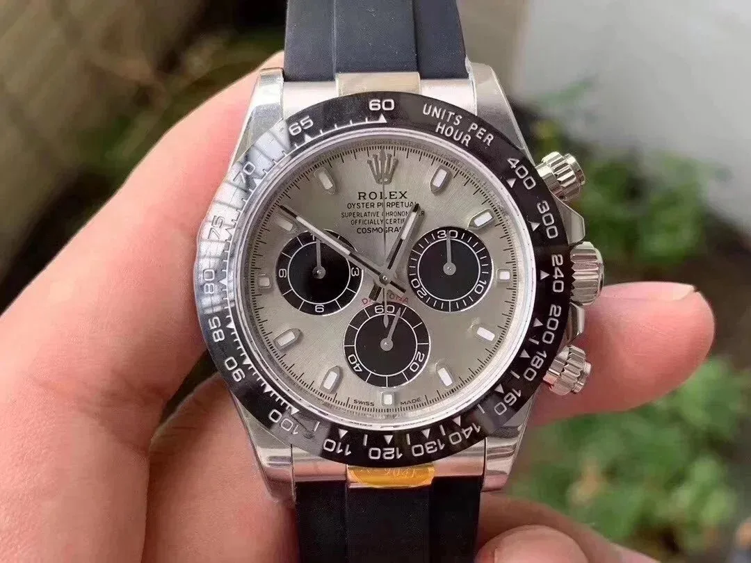 Rolex Daytona Chronograph Watch Collection — Photo 8