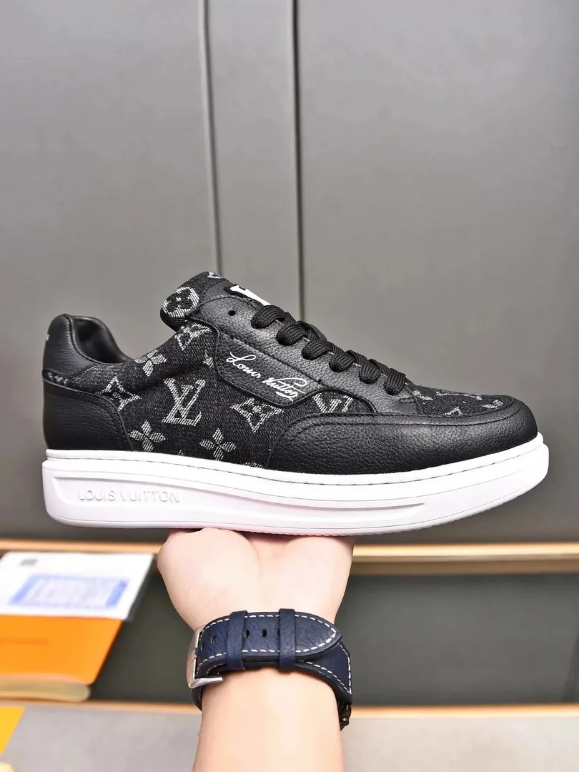 Louis Vuitton Monogram Flats — QC