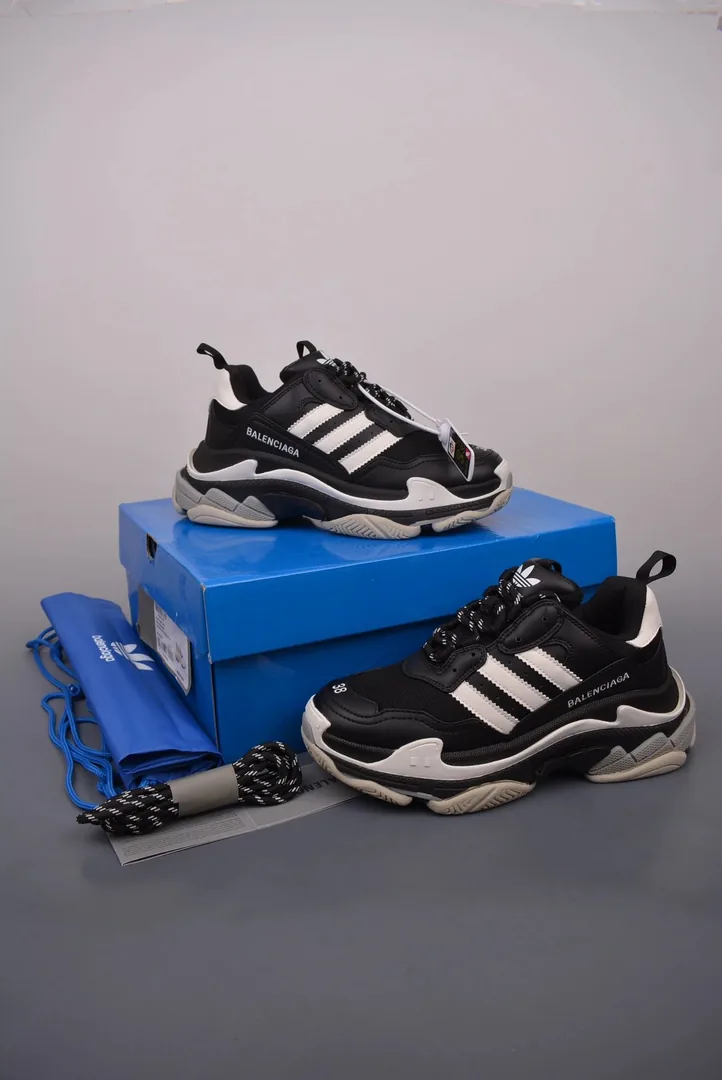 Balenciaga Triple S Adidas Clear — Photo 3