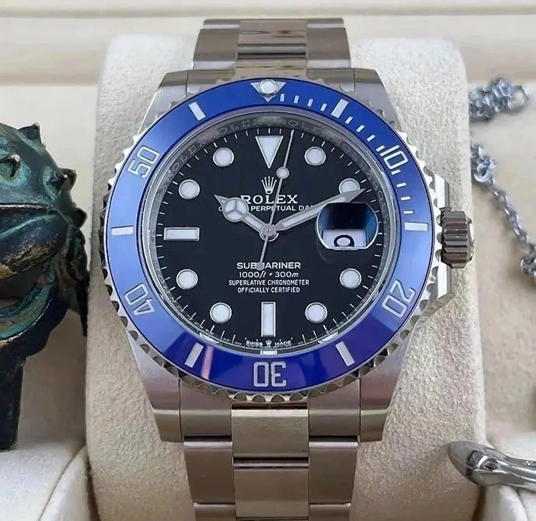 Rolex Watch — Photo 15