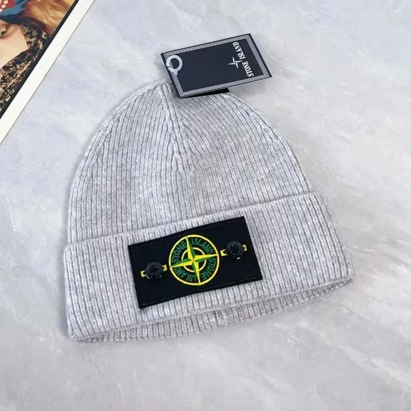 Stone Island Compass Badge Bucket Hat — QC