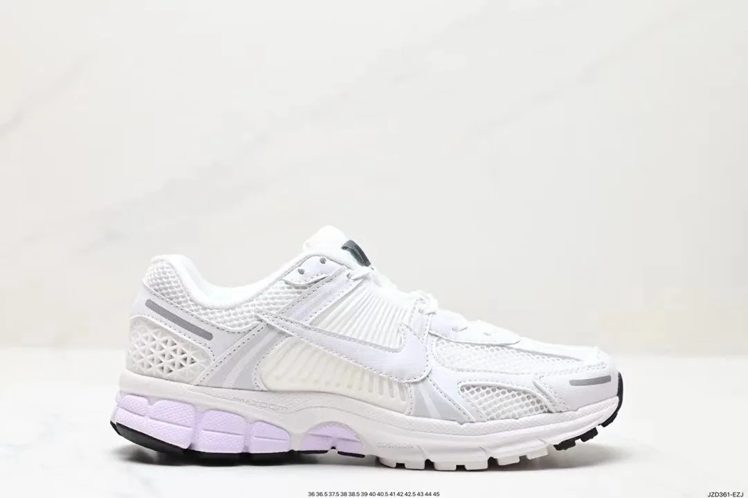 Nike Vomero 5 Air Zoom — Photo 9