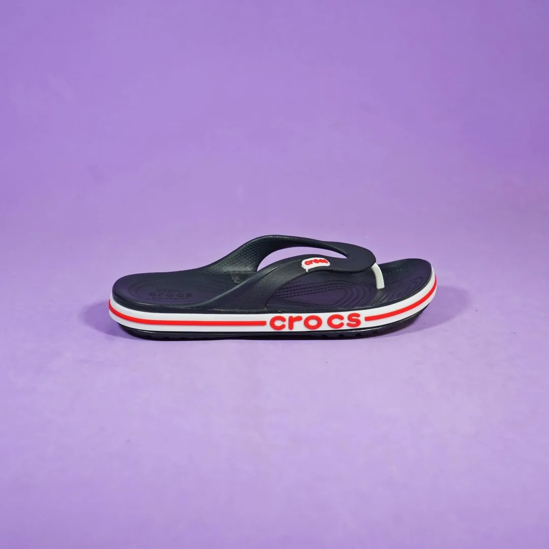 Anti-Slip Beach Clogs — Photo 8