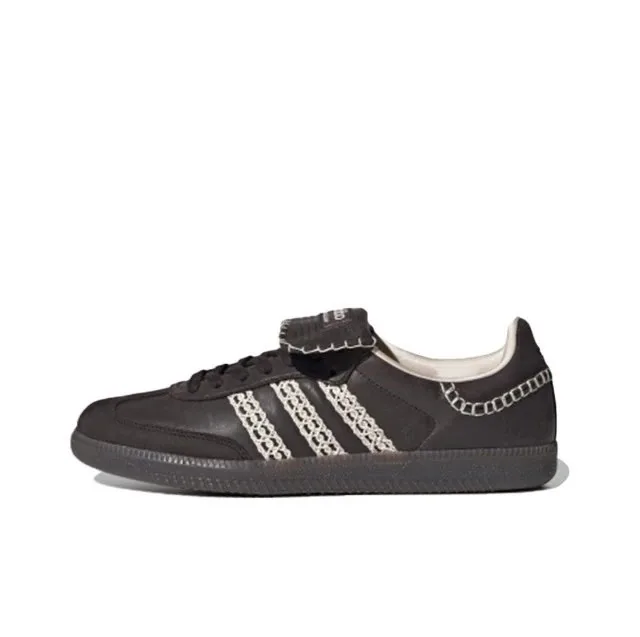 Adidas Samba Running Shoes — Photo 8