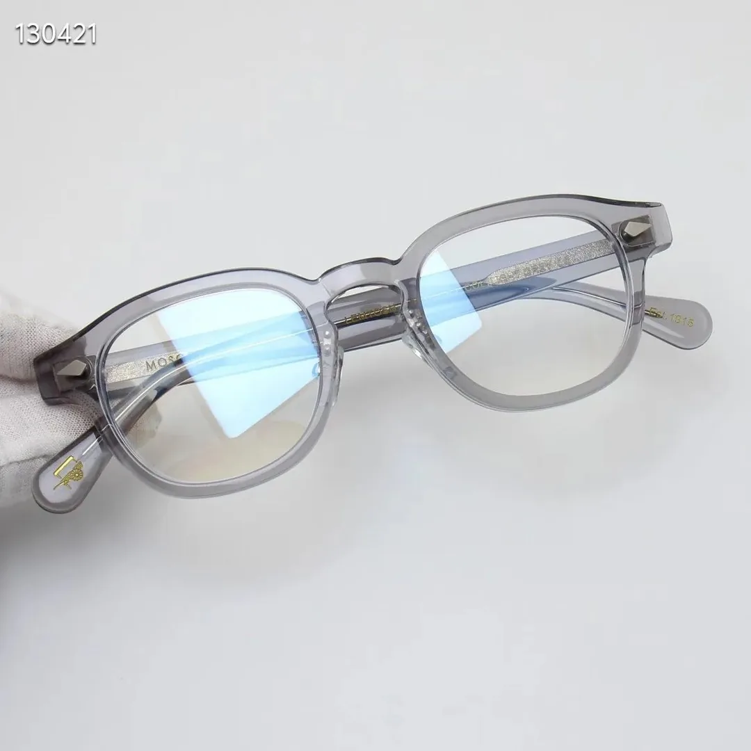 Sunglasses — Photo 3
