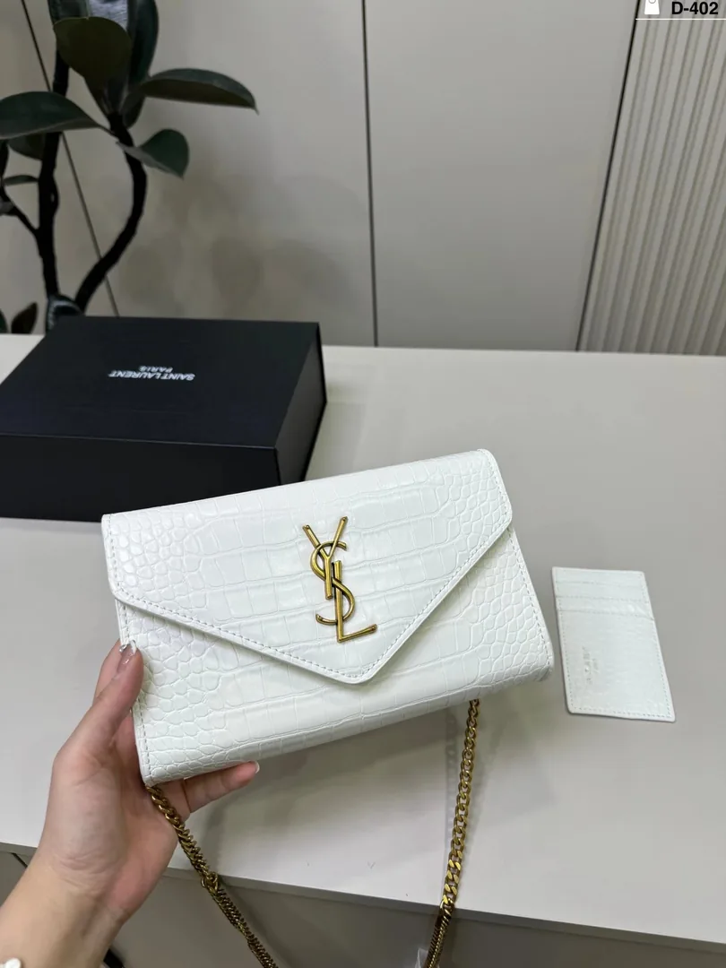 YSL Le Cassandre Envelope Bag — photo 7