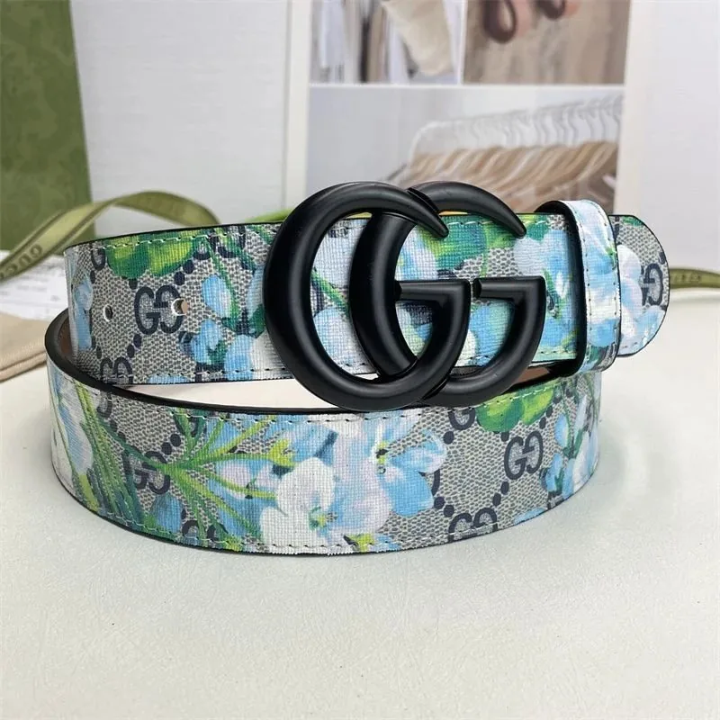 Gucci GG Buckle Leather Belt — Photo 15