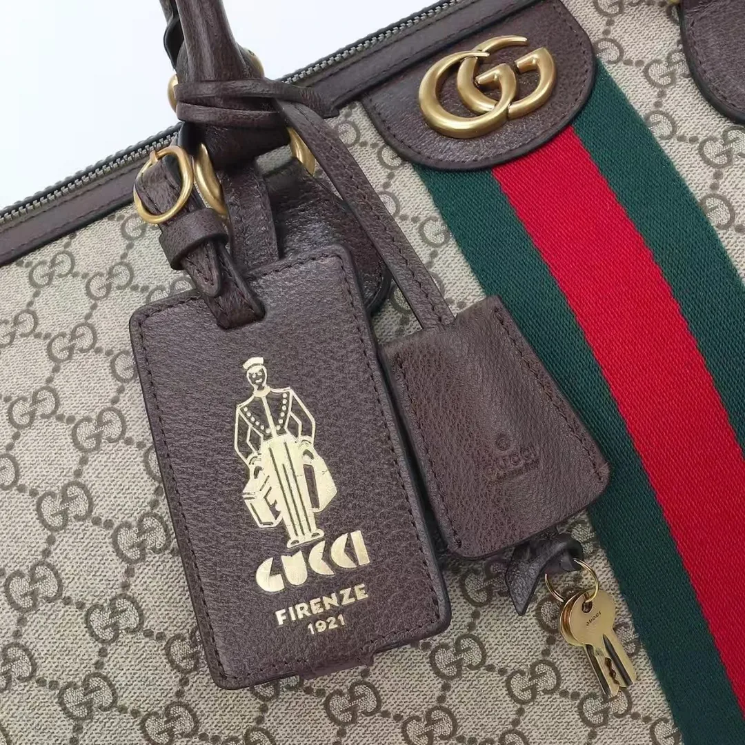 Gucci Leather Shoulder Bag — QC