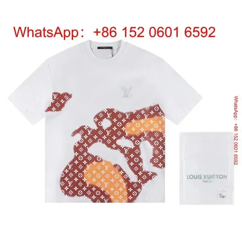 Louis Vuitton Slogan Print T-Shirt Collection — photo 5